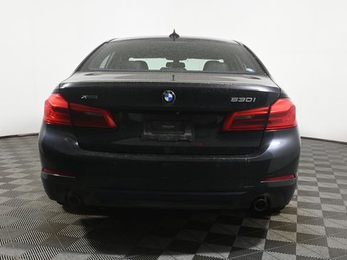 Used 2018 BMW 530i xDrive AWD/4WD image 10