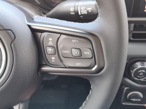 New 2026 Jeep Gladiator Sport AWD/4WD image 38