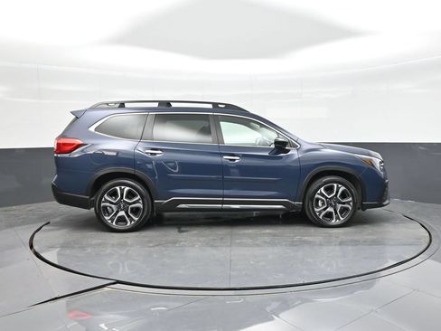 Used 2024 Subaru Ascent Touring AWD/4WD image 10