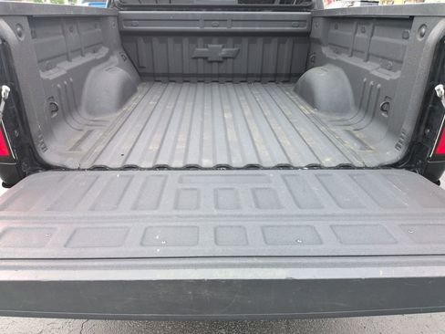 Used 2016 Chevrolet Colorado Z71 AWD/4WD image 23