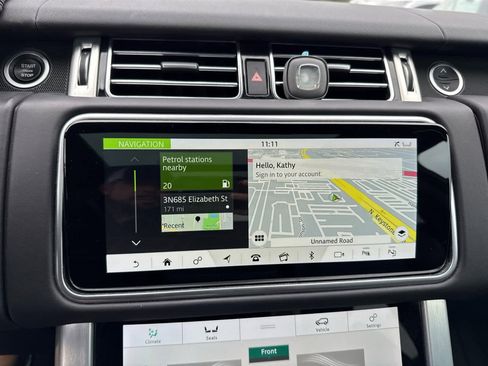 Used 2022 Land Rover Range Rover Westminster Edition image 18