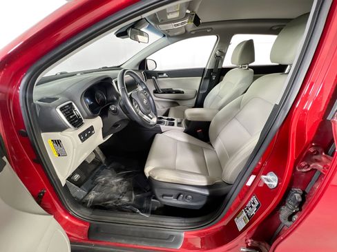 Used 2022 Kia Sportage EX image 20