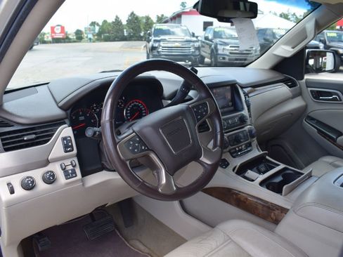 Used 2015 GMC Yukon Denali AWD/4WD image 7
