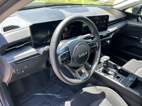 Used 2025 Kia K5 LXS FWD image 21