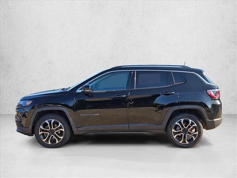 Used 2022 Jeep Compass Limited AWD/4WD image 9