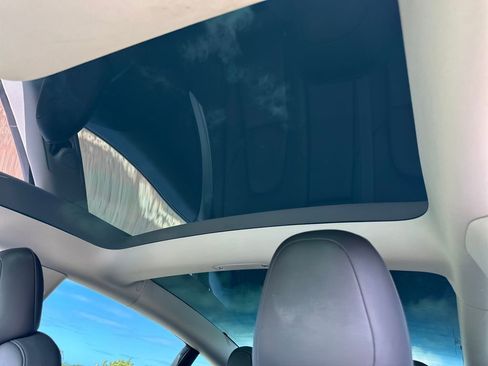 Used 2023 Tesla Model 3 Performance AWD/4WD image 19
