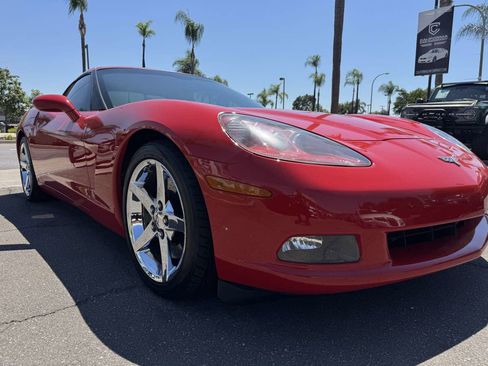 Used 2007 Chevrolet Corvette Coupe w/ Preferred Equipment Group image 10