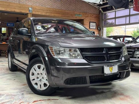Used 2015 Dodge Journey American Value Package w/ Flexible Seating Group FWD image 4
