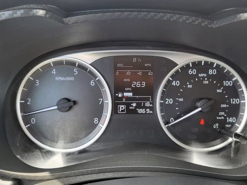 Used 2023 Nissan Versa S w/ Trunk Package FWD image 30