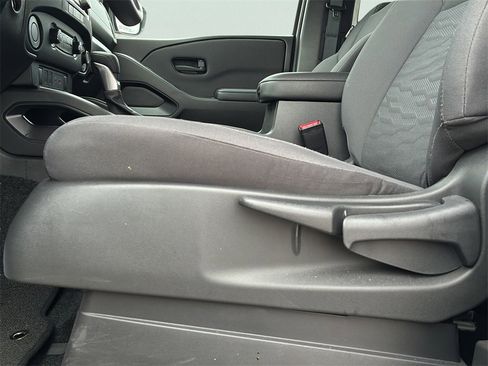 Used 2024 Nissan Frontier S w/ S Utility Package image 20