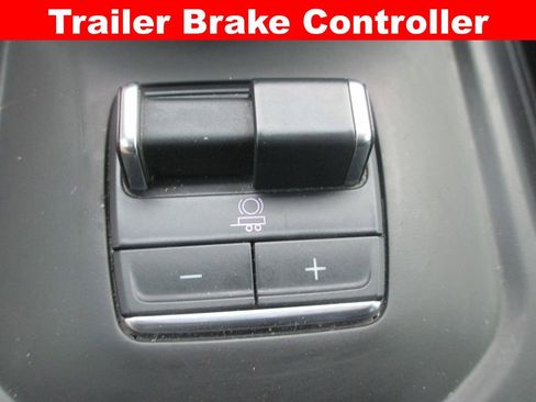 Used 2024 GMC Sierra 1500 AT4 w/ Technology Package image 22