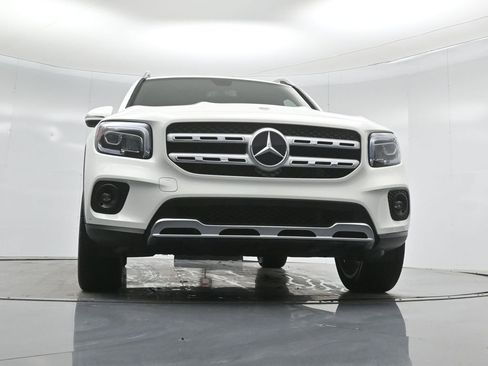 Used 2021 Mercedes-Benz GLB 250 image 48