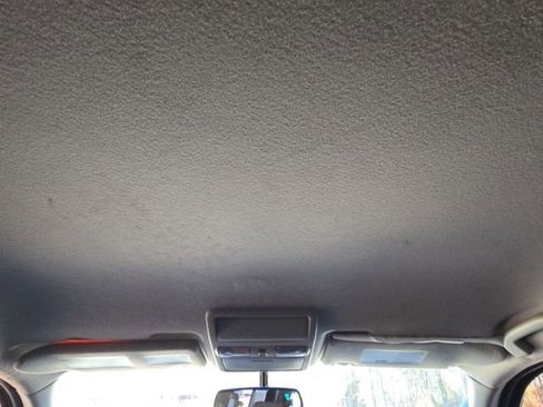 Used 2018 Nissan Frontier PRO-4X image 34