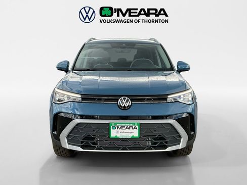 New 2025 Volkswagen Taos SE image 8