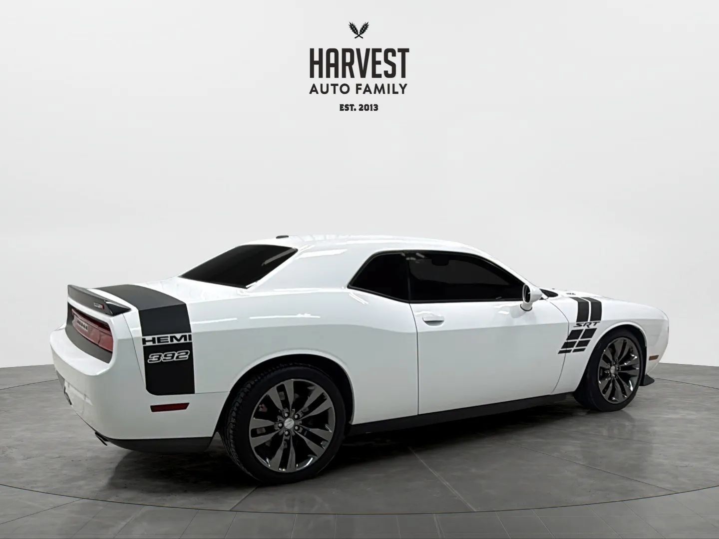 Used 2014 Dodge Challenger SRT8 Core RWD image 7