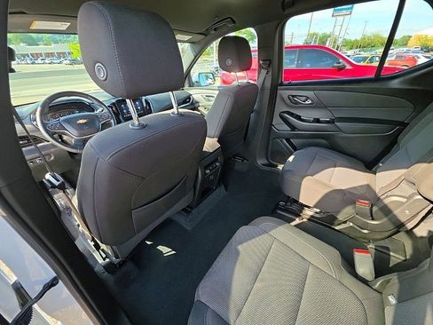Used 2023 Chevrolet Traverse LT AWD/4WD image 15