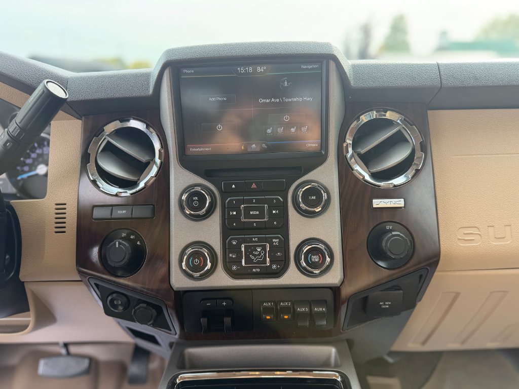 Used 2015 Ford F350 Lariat w/ Lariat Ultimate Package AWD/4WD image 11
