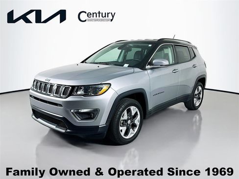 Used 2018 Jeep Compass Limited AWD/4WD image 1