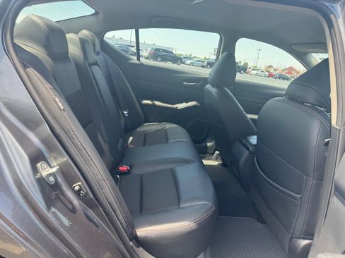 Used 2022 Nissan Altima 2.5 SR FWD image 11