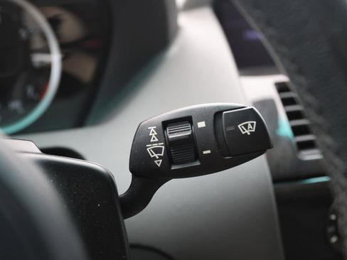 Used 2004 BMW 645Ci Convertible image 27