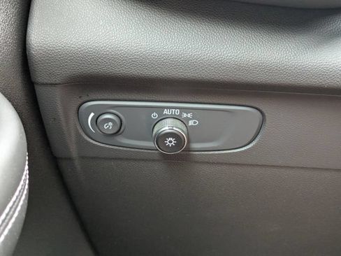 Used 2022 Buick Envision Preferred w/ Safety Package FWD image 32