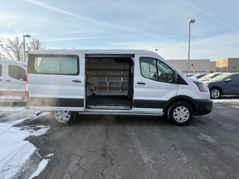 Used 2024 Ford Transit 250 Low Roof w/ Exterior Upgrade Package image 10