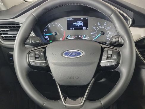 Used 2022 Ford Escape SE w/ SE Sport Appearance Package image 26