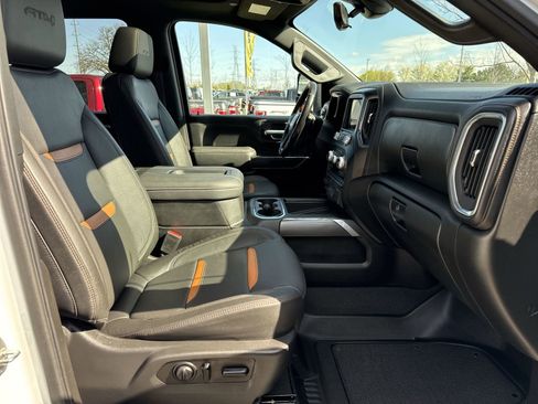 Used 2021 GMC Sierra 2500 AT4 w/ AT4 Premium Plus Package AWD/4WD image 27
