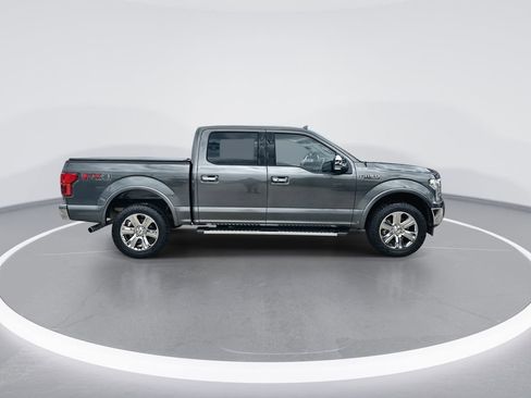 Used 2018 Ford F150 Lariat w/ Equipment Group 502A Luxury AWD/4WD image 9