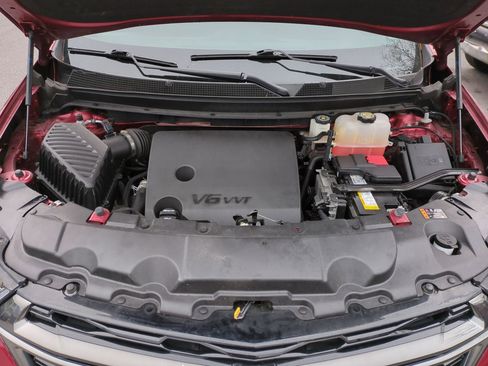 Used 2023 Chevrolet Traverse RS image 31