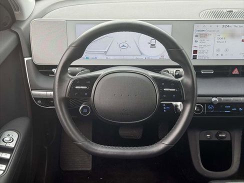 Used 2024 Hyundai Ioniq 5 SEL AWD/4WD image 16