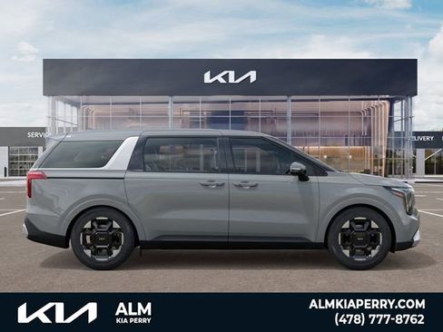 New 2026 Kia Carnival EX FWD image 7