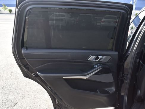 Used 2019 BMW X7 xDrive50i w/ M Sport Package image 25