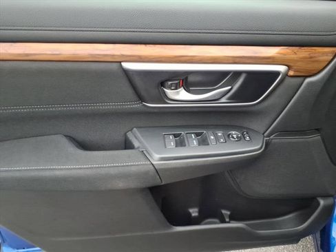 Used 2020 Honda CR-V EX image 17