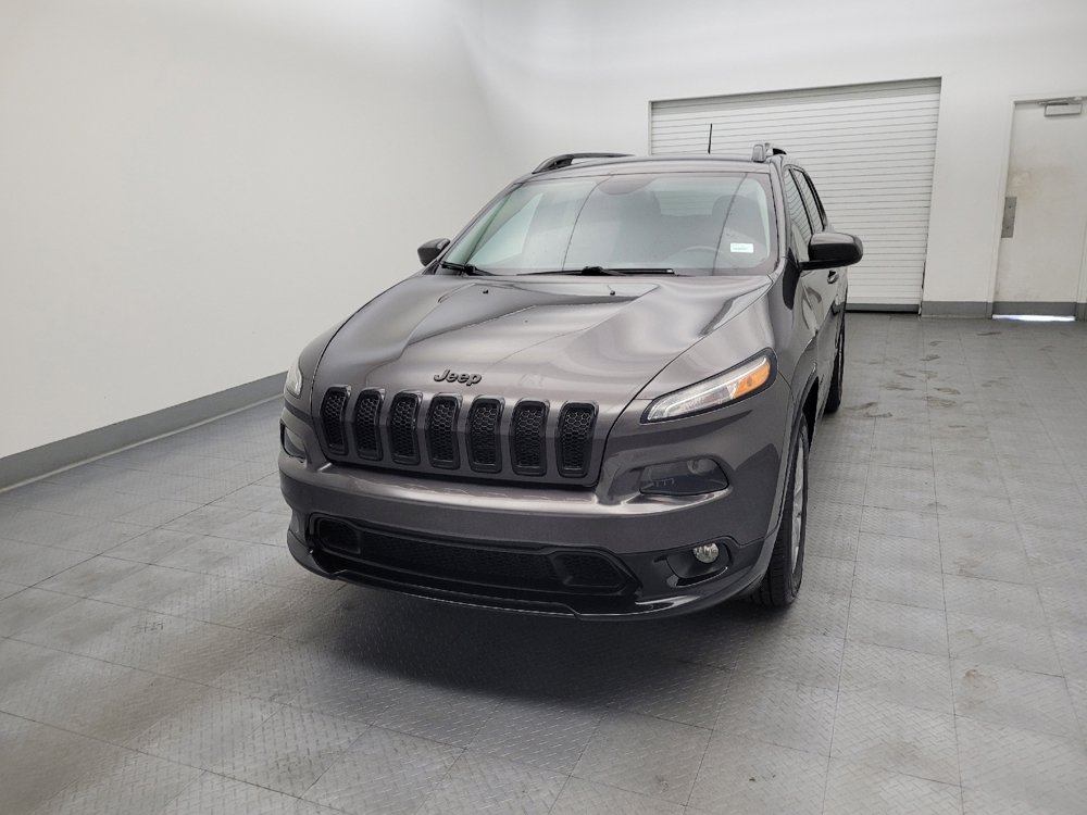 Used 2018 Jeep Cherokee Latitude AWD/4WD image 15