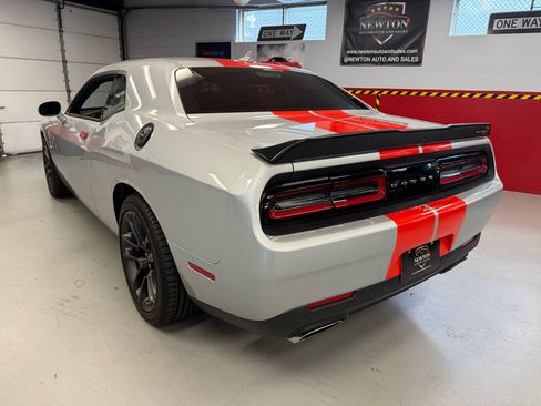 Used 2021 Dodge Challenger R/T Scat Pack image 5