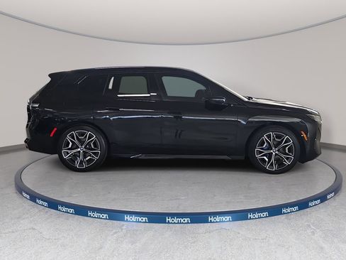 Used 2023 BMW iX xDrive50 w/ Ultimate Package 2 AWD/4WD image 6