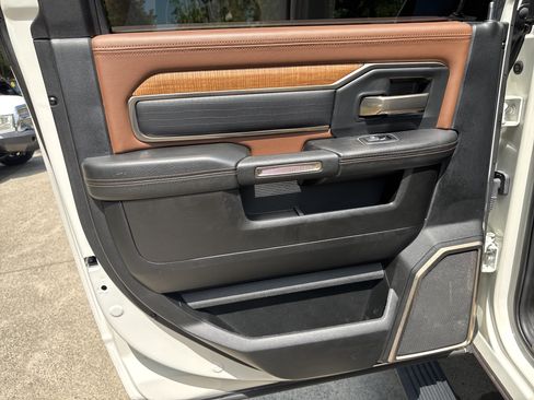 Used 2019 RAM 3500 Limited AWD/4WD image 22
