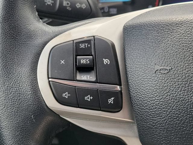 Used 2023 Ford Explorer XLT RWD image 18