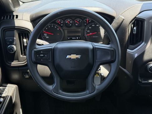 Used 2022 Chevrolet Silverado 1500 Custom RWD image 15