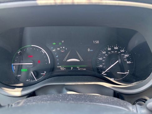 Used 2025 Toyota Sienna XLE FWD image 42