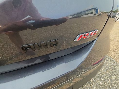 Used 2023 Chevrolet Equinox RS AWD/4WD image 35
