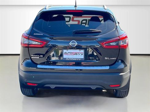 Used 2022 Nissan Rogue Sport SL image 6