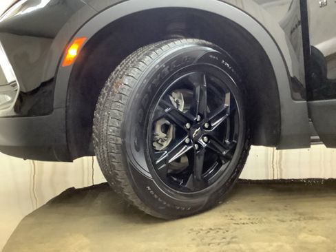 Used 2023 Chevrolet Blazer LT w/ Convenience Package FWD image 24