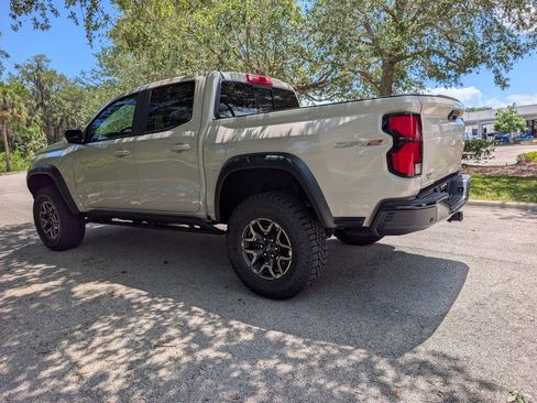 New 2026 Chevrolet Colorado ZR2 w/ Technology Package AWD/4WD image 6