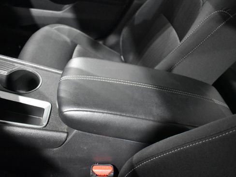 Used 2025 Nissan Altima 2.5 SV image 21