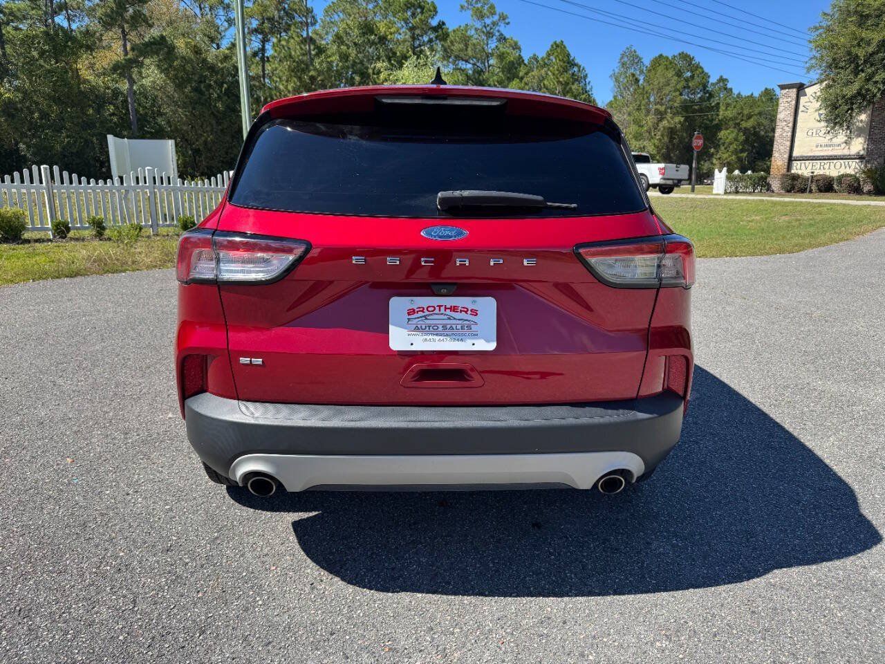 Used 2020 Ford Escape SE FWD image 34