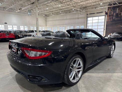 Used 2015 Maserati GranTurismo Sport image 34