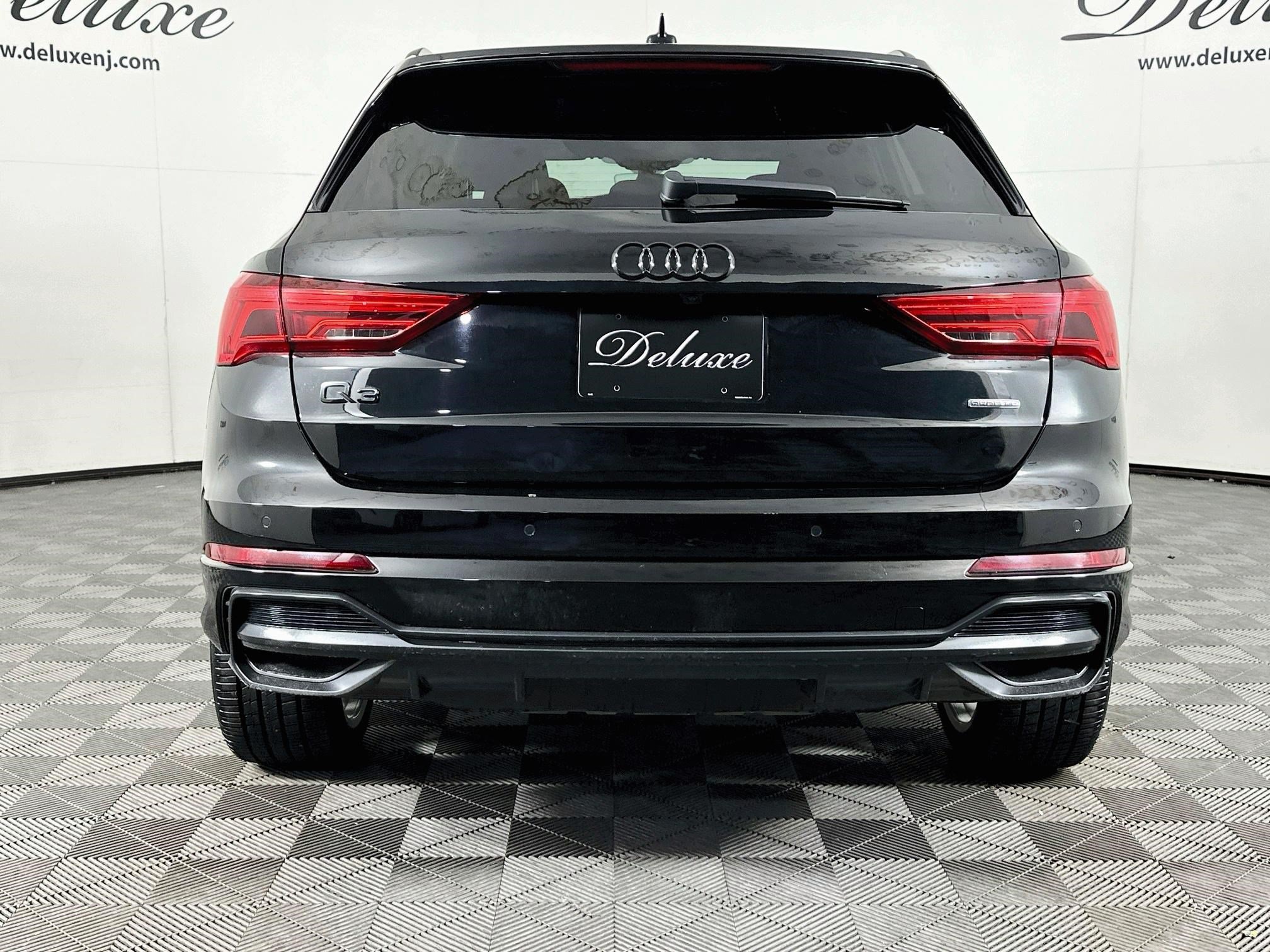 Used 2022 Audi Q3 2.0T Premium Plus w/ Premium Plus Package AWD/4WD image 5