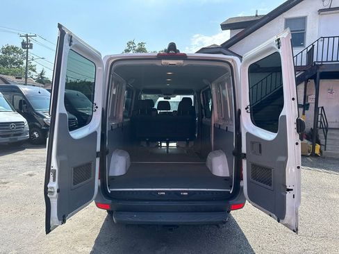 Used 2016 Mercedes-Benz Sprinter 2500 w/ Driver Efficiency Package image 26
